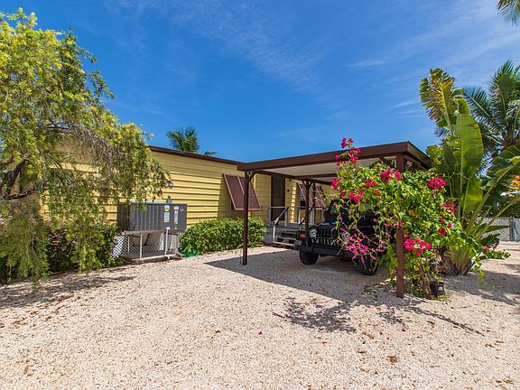 Tropical Landscaping