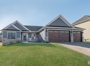 1373 E Spring St, Yorkville, IL 60560