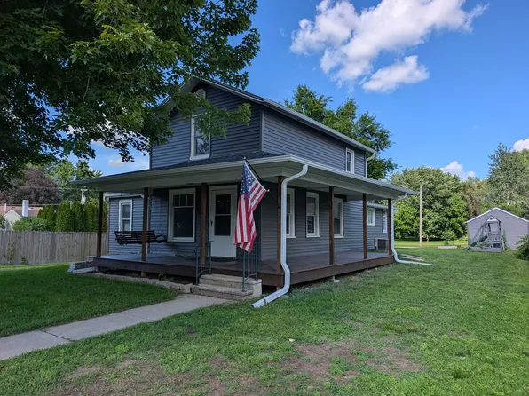 113 N Van Buren St, Cherry Valley, IL 61016