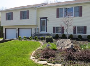 15 East St, Annandale, NJ 08801