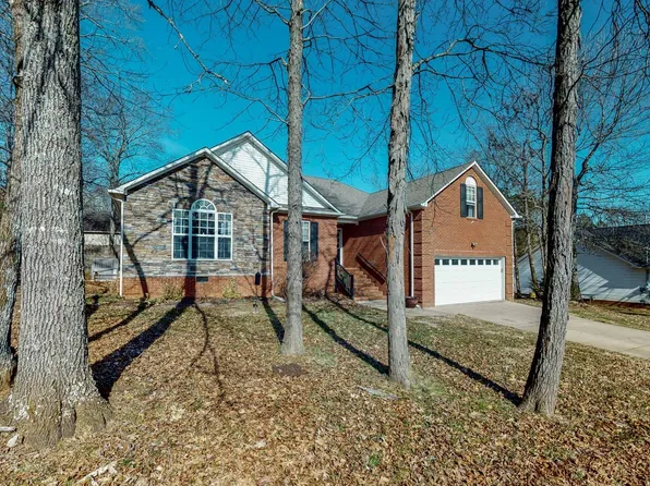 1502 Raylee Dr, Chapel Hill, TN 37034