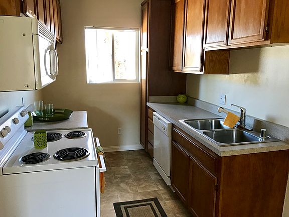 5th image of 9825 Topanga Canyon Blvd Unit 22