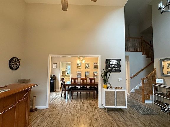 3rd image of 1801 Calaveras Dr