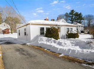11 Stewart Ct, Burrillville, RI 02830
