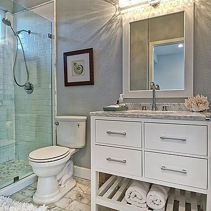 Downstairs bathroom