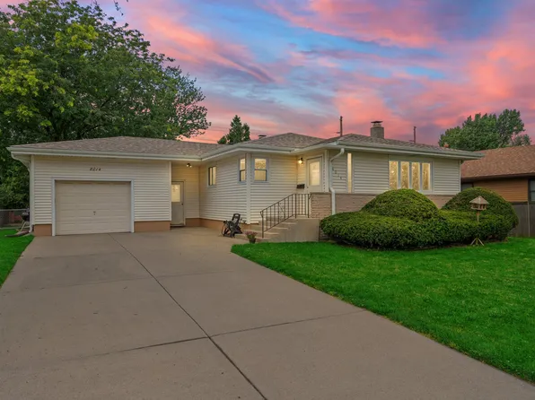 8014 Harrison Ave, Munster, IN 46321