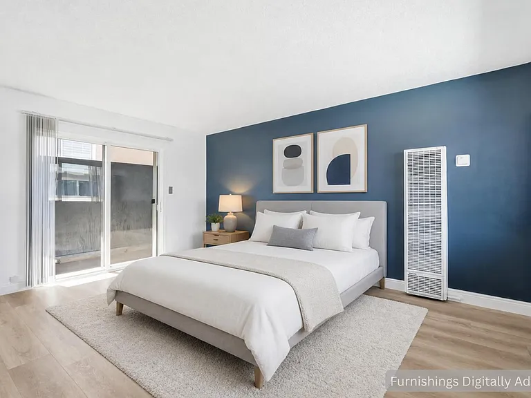 Sunrise Manor — Photo 2