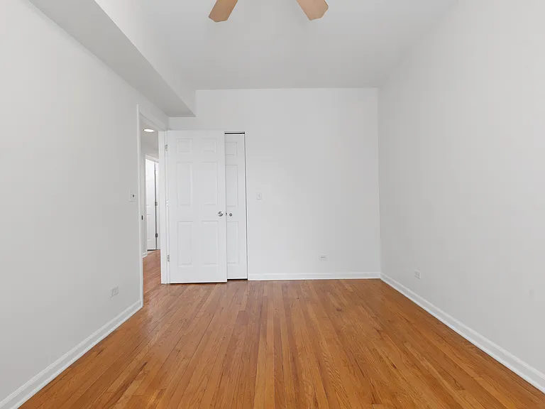 4819 N Fairfield Ave #1 — Photo 15