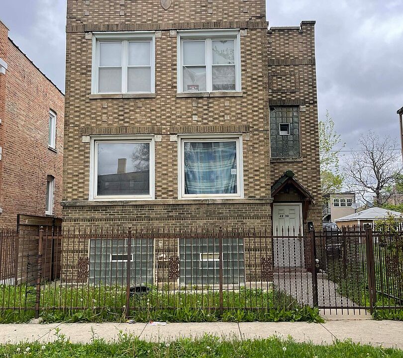 1st image of 4930 W Adams St
