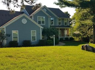 5510 Golden Heights Dr, Fayetteville, NY 13066