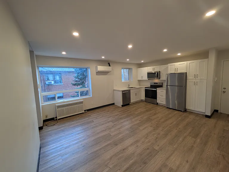 145 Woodward Ave #3 — Photo 2