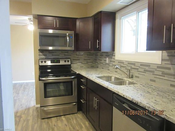 5th image of 7403 Goldenrod Dr