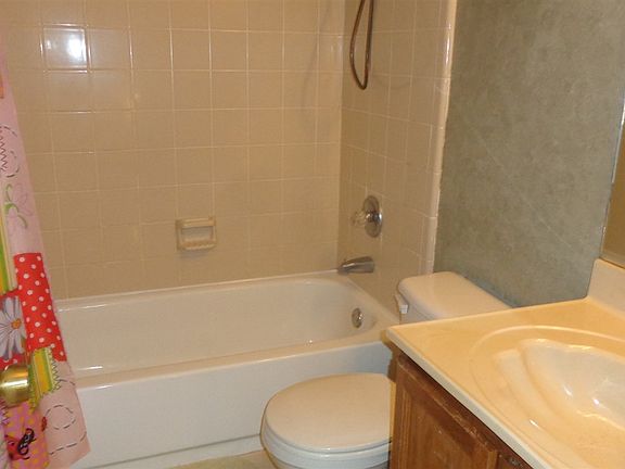 2nd image of 8430 Woolrich Dr