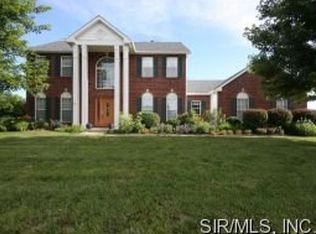 1899 Cedarwood Trl, Belleville, IL 62226