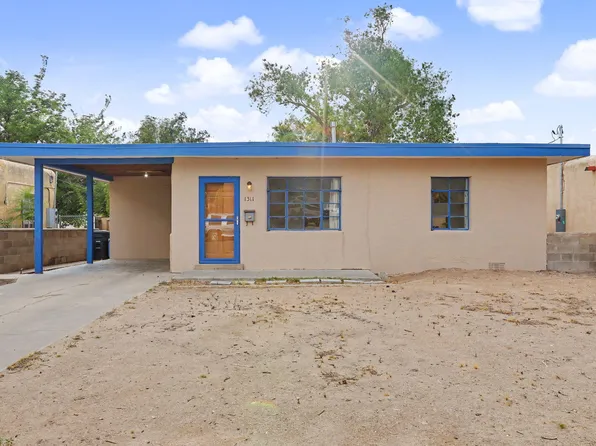 1311 Dartmouth Dr NE, Albuquerque, NM 87106