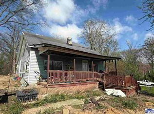 179 Durkees Ferry Rd, West Terre Haute, IN