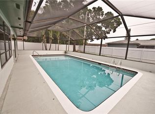 146 SE 44th St, Cape Coral, FL 33904