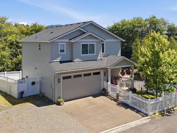 4678 NE Windward Pl, Lincoln City, OR 97367