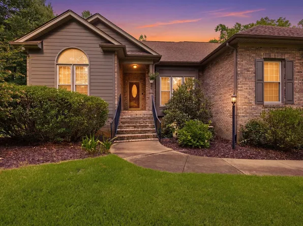 703 Garnett Way, Simpsonville, SC 29680