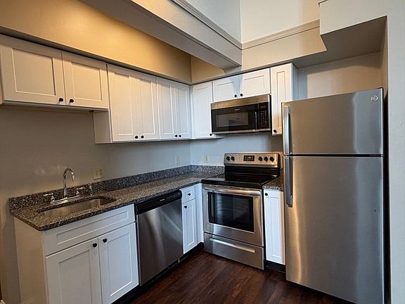 5th image of 90 McKinstry Ave APT 303