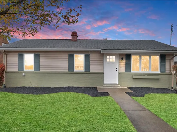 1513 Charlton Heights Rd, Coraopolis, PA 15108