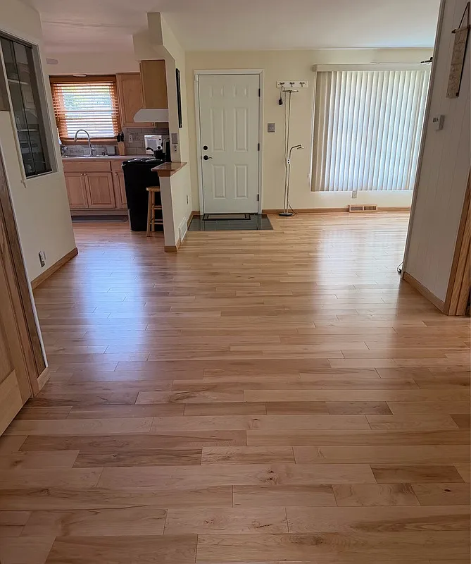 2 bed, 2.5 bath, 1073 sqft, $1,599 — Photo 3