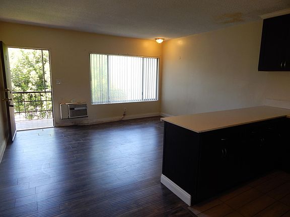 2nd image of 712 San Pascual Ave #14