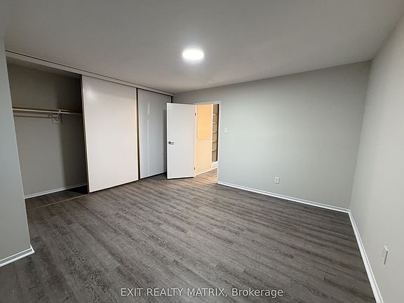 5th image of 2622 Pimlico Cres #123