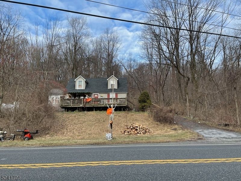 1st image of 3705-3709 Route 94