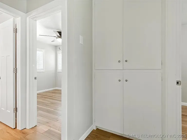 318 SE Avondale Ave — Photo 13