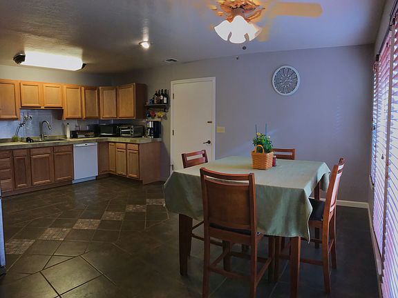 Dining Room/Kitchen