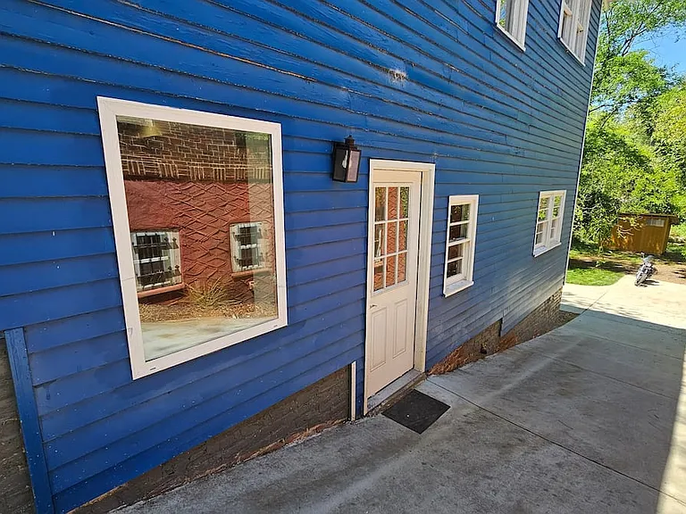 675 Lexington Ave SW #B — Photo 9