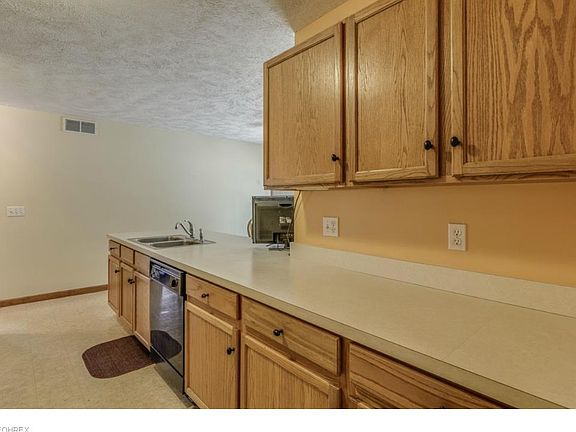 3rd image of 3979 Mallard Bay Dr APT 12