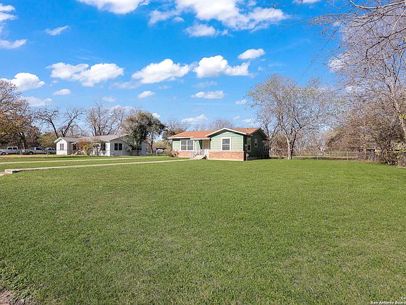 4th image of 359 Glenoak Dr