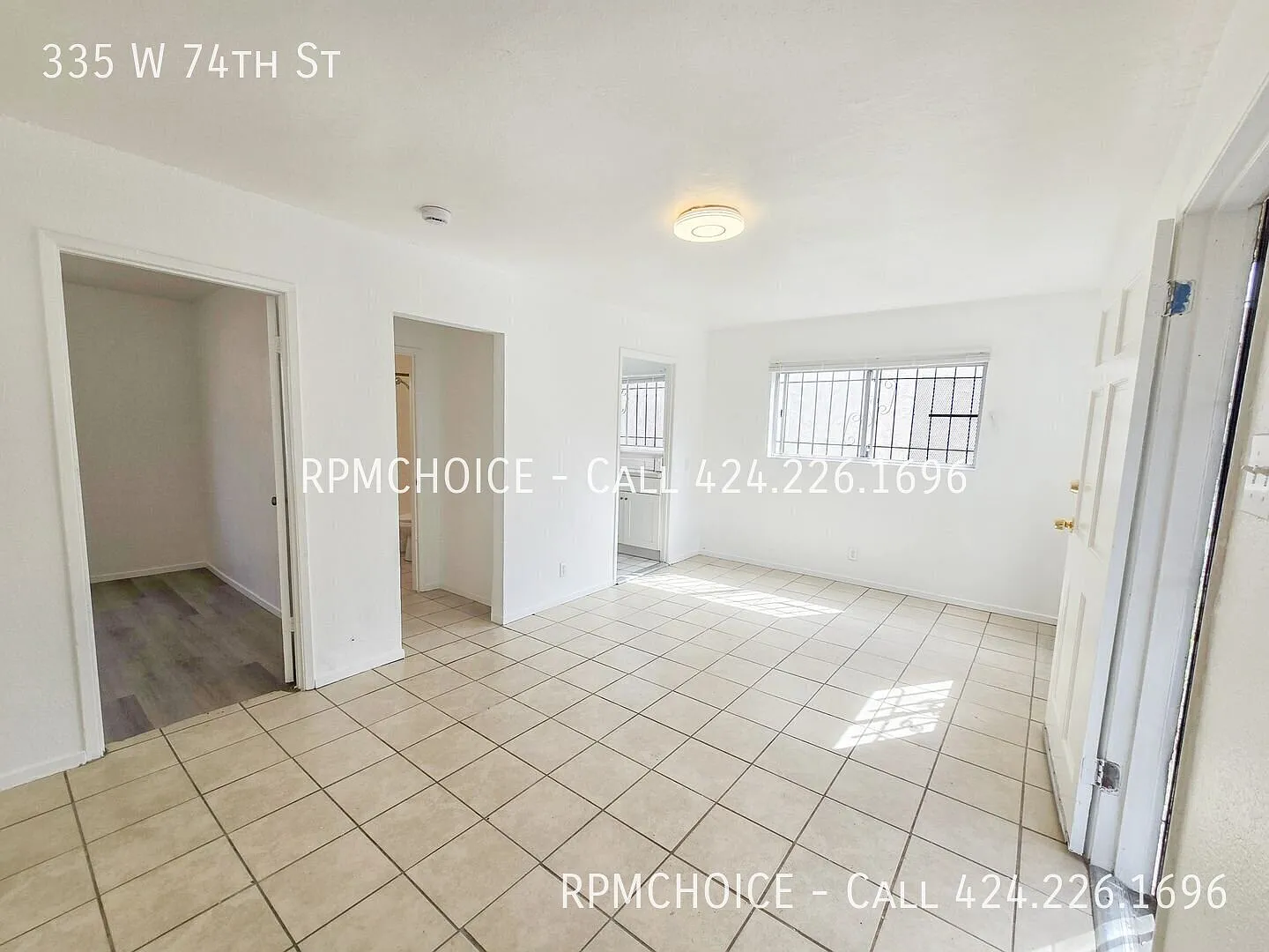 Stand alone large 1bd/1ba unit with little yard, parking, and great layout — Photo 3