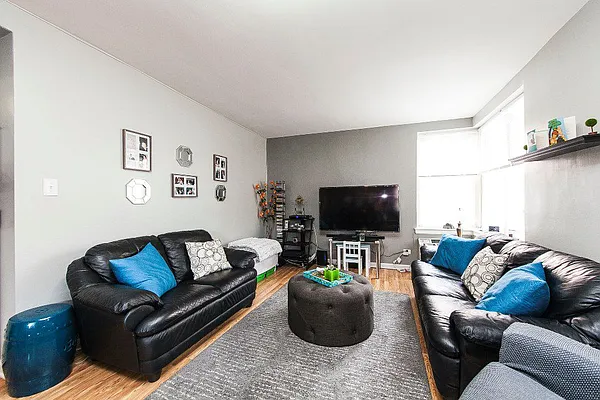 Sold by REMAX Elite | media 3