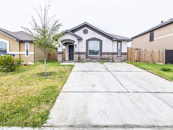 3621 Joaquin Ponce Dr, Laredo, TX 78046