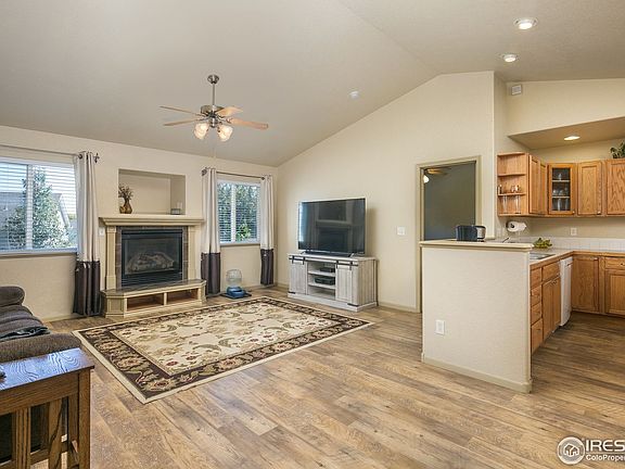 5th image of 3510 Cody Ave