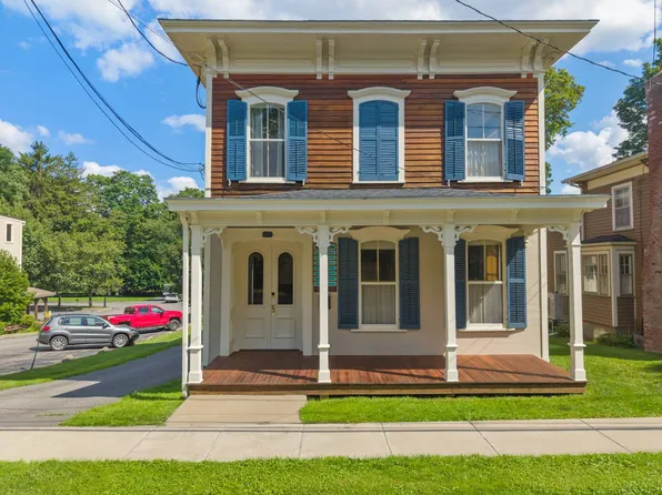 25 Railroad Ave, Cooperstown, NY 13326