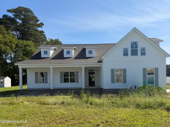 289 Shortleaf Drive, Grimesland, NC 27837