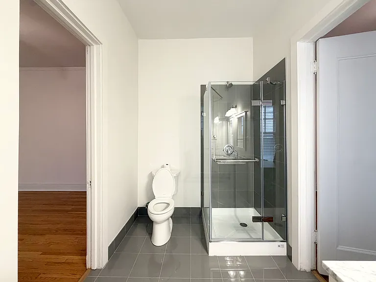415 W Surf St #1A — Photo 13