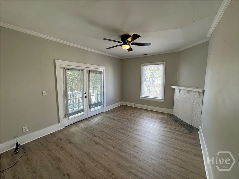 1112 E Anderson St — Photo 7