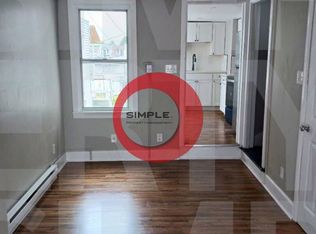 130 S 12th St, Reading, PA 19602