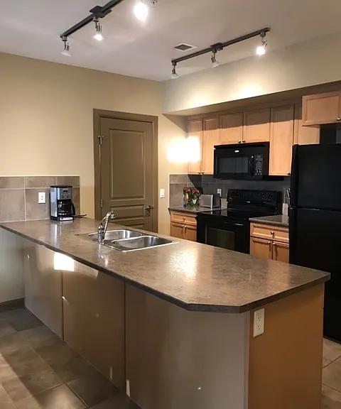 501 Palisades Way #1A — Photo 2
