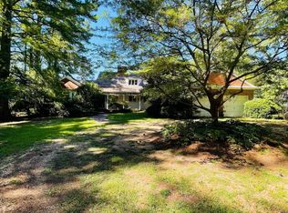 1808 Rivershore Rd, Elizabeth City, NC 27909