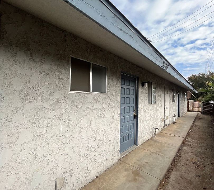 1st image of 2434-2440 W Caldwell Ave #2436