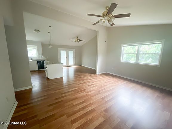 2nd image of 448 Marilyn Dr