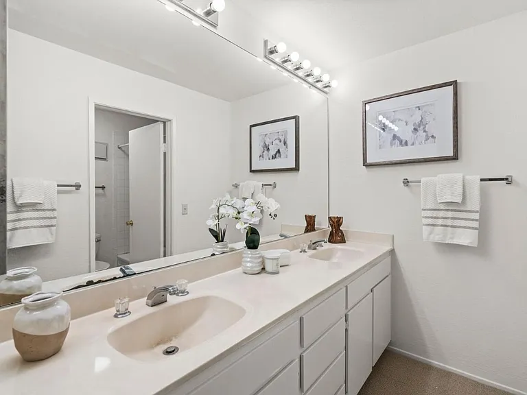 62 Eddystone Ct — Photo 16