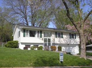 3601 Redbud Rd NE, Cedar Rapids, IA 52402