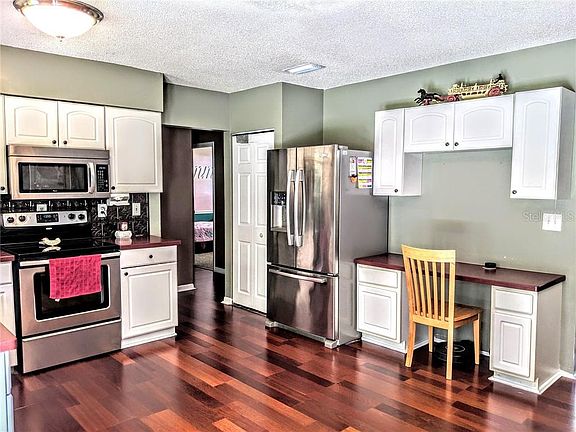 3rd image of 36816 Center Ave